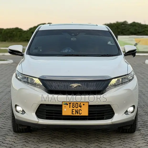 Toyota Harrier 2.0 2015 White - 1