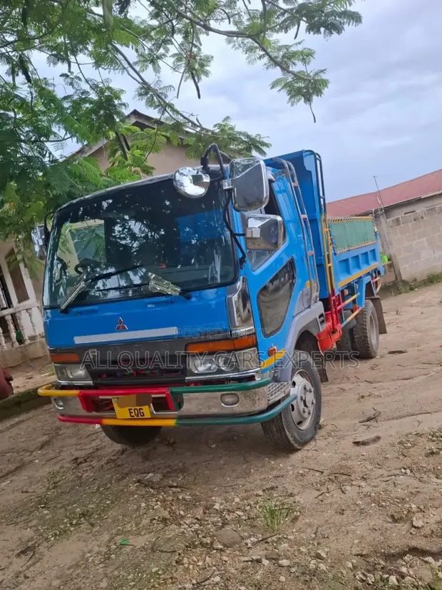 Fuso Fighter 6D17 Tipper Truck - 1