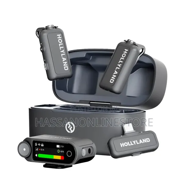Hollyland Lark Max 2 Combo Wireless Microphone System - 1