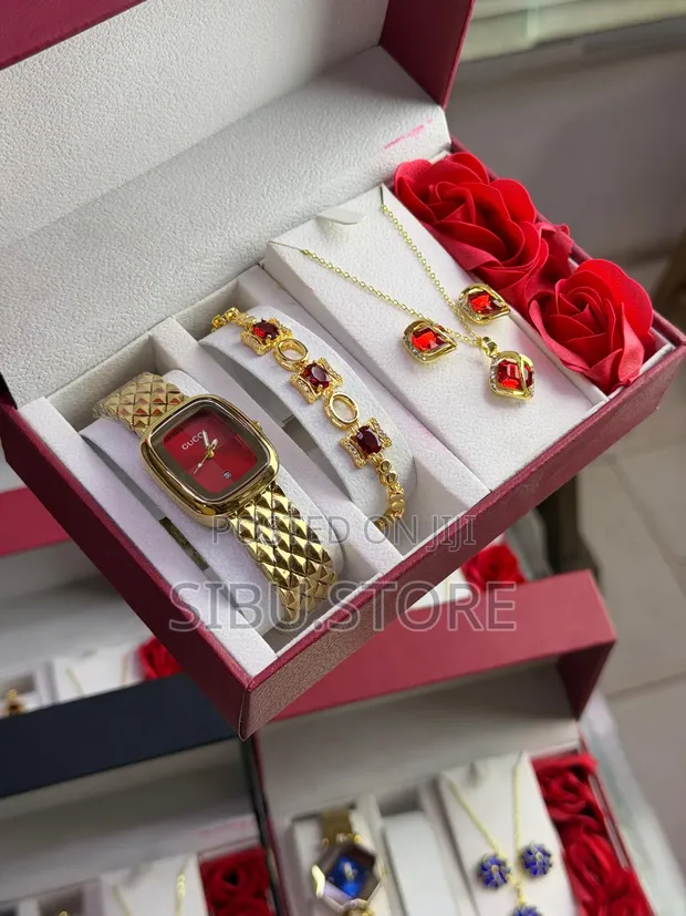 Gucci Watch for Women - 1
