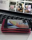 Motorola Razr (2023) 256GB Nyekundu - 1