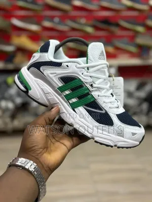 Viatu vya Adidas vya Ngozi vya Kiume vya Kawaida