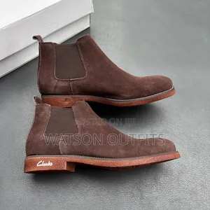 Men's Clarks Leather Boots - High Cut