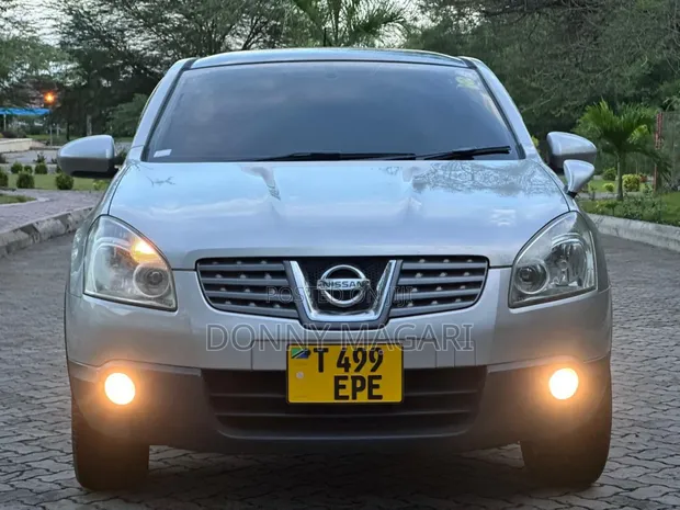 Nissan Dualis 2009 Silver - 1