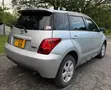 Toyota IST 2004 Nyeupe - 4