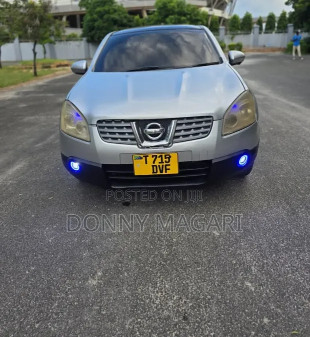Nissan Dualis 2009 Silver - 1