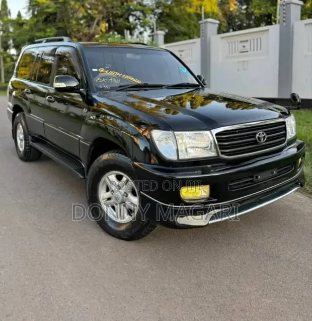 Toyota Land Cruiser VX Amazon 2003 Nyeusi - 1