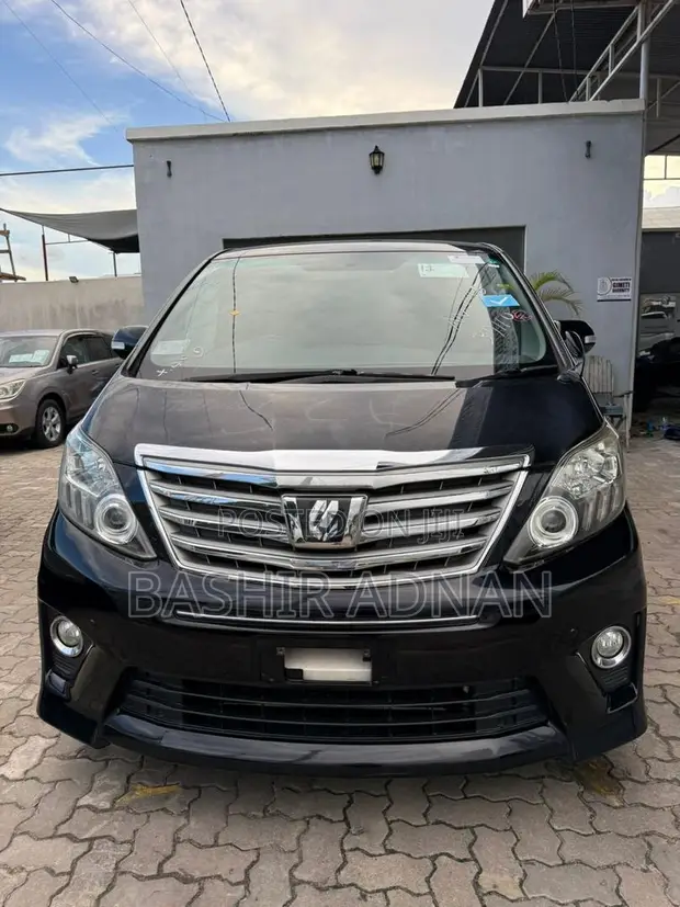 Toyota Alphard 2.4 Petrol FWD 2012 Nyeusi - 1