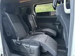 Toyota Alphard 2008 - White