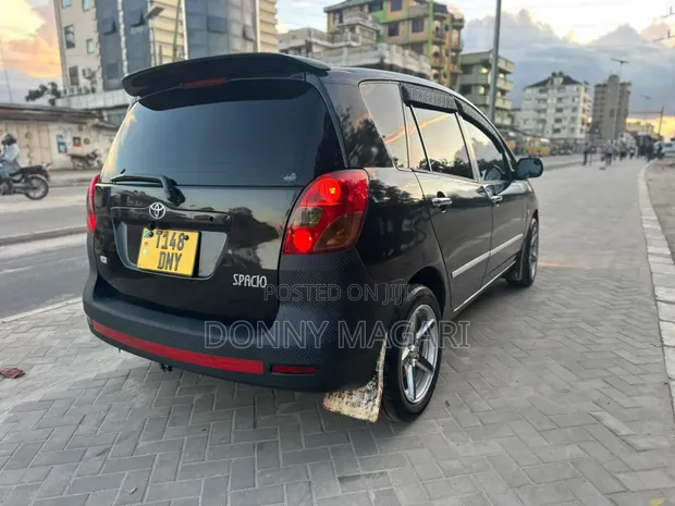 Toyota Corolla Spacio 2006 Black - 1