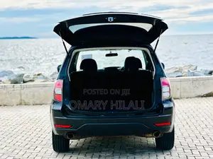 Subaru Forester 2010 Nyeusi