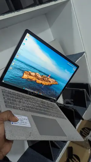 Microsoft Surface Laptop 3 8GB Intel Core i5 256GB SSD