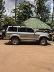 Toyota Land Cruiser VX 1999 Nyeupe - 2