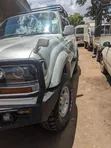 Toyota Land Cruiser VX 1999 Nyeupe - 5