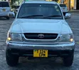Toyota Hilux Double Cabin 2006 - 3