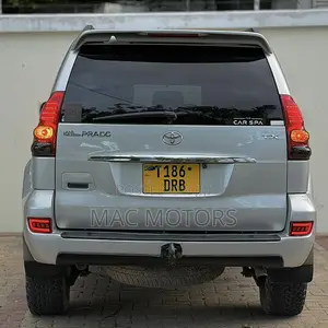 Toyota Land Cruiser Prado 3.0 D-4D 2007 Nyeupe