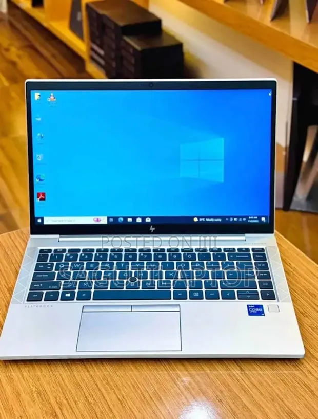 Laptop HP EliteBook 840 G8 - Core i7, 16GB RAM, 512GB SSD - 1