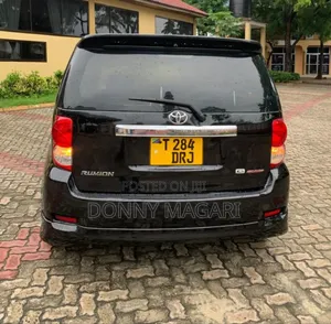 Toyota Corolla Rumion 2008 Nyeusi