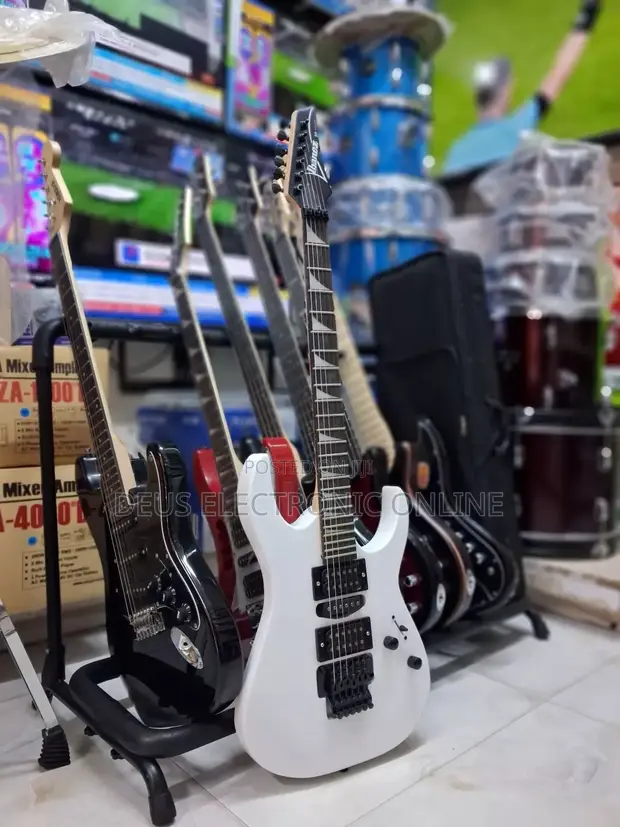 Ibanez Electric Guitar (Yamaha) - 1