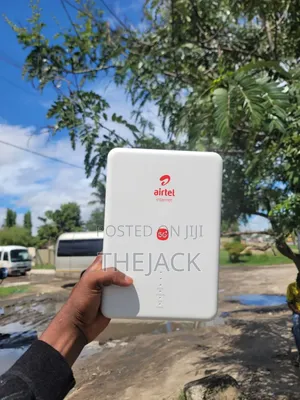 Airtel 5G+ WiFi Router