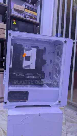 New Asus ROG STRIX GD30CI Desktop Computer - Intel Core i5, 8GB RAM, 512GB SSD