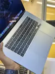 Apple MacBook Pro 2017 16GB RAM, 512GB SSD - 3