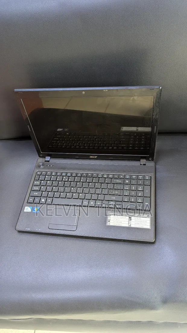 Acer Laptop 4GB RAM, 500GB HDD - 1