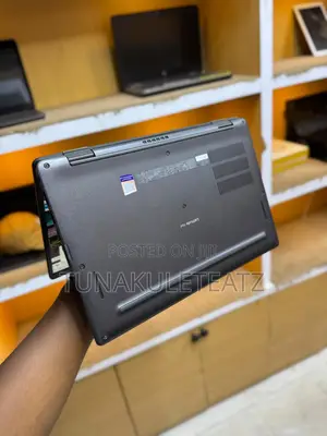 Dell Latitude 7420 Laptop - Core i5, 16GB RAM, 256GB SSD