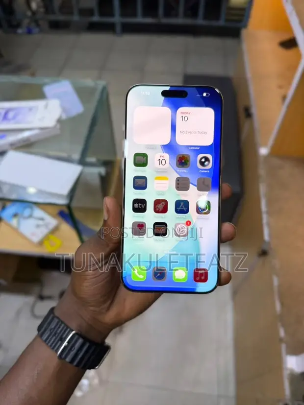 Apple iPhone 16 Pro Max 256GB Rose Gold - 1