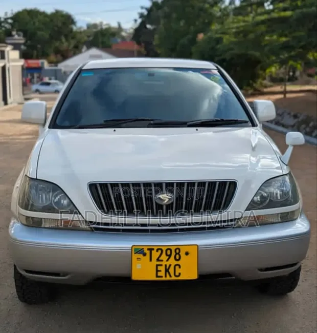 Toyota Harrier 2002 - 1
