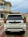 Toyota Land Cruiser Prado 2023 Nyeupe - 4