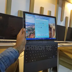 Microsoft Surface Pro 4 (Refurbished) - i7, 8GB RAM, 256GB SSD