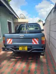 Toyota Hilux 1998 Kijani Double Cabin - 4