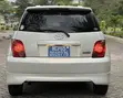 Toyota IST 2003 - Pearly White - 4