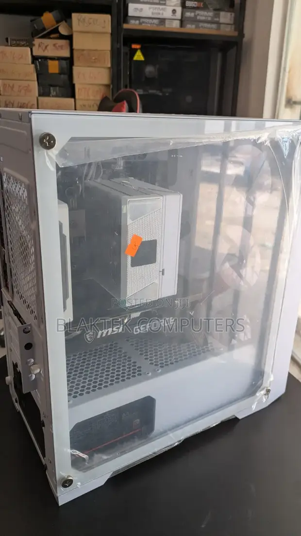 Gigabyte GB-BSi7HA-6600 Kompyuta ya Mezani - Intel Core Ultra 9, 32GB RAM, 1TB SSD - 1