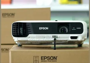 Epson S41 HD Projector