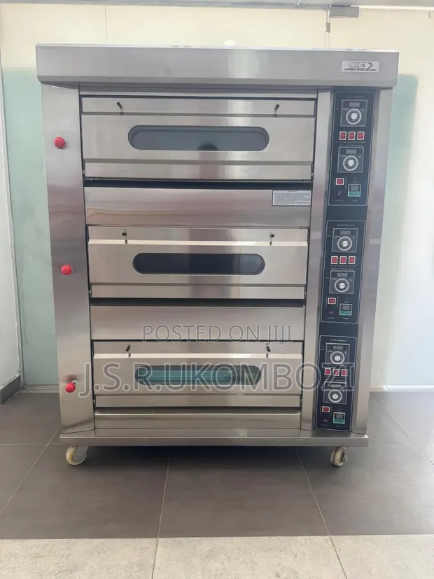Commercial Gas Deck Oven - 3 Deck, 6 Tray - 1