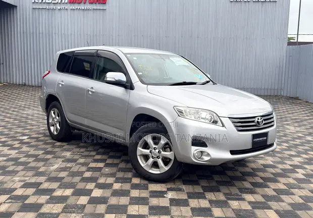 Toyota Vanguard 2007 Silver - 1