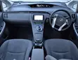 Toyota Prius 2011 Nyeupe - 3