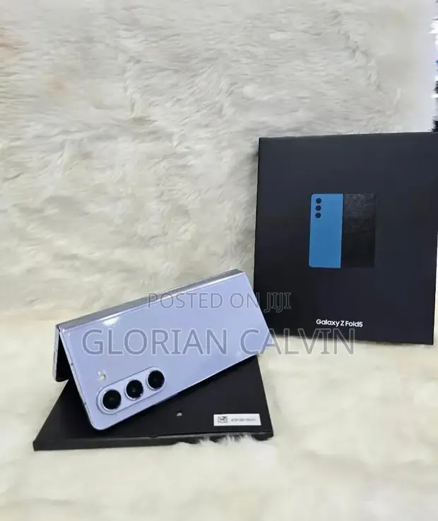 Samsung Galaxy Z Fold 5 512GB Mpya Gray - 1