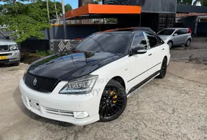 Toyota Crown Athlete 2006 Nyeupe