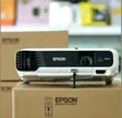 Epson S41 HD Projector - 1