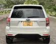 Subaru Forester 2011 White - 4
