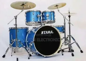 Tama Strongest Drum Set