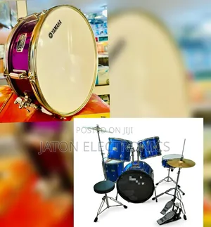Yamaha Drum Set with 3 Plates