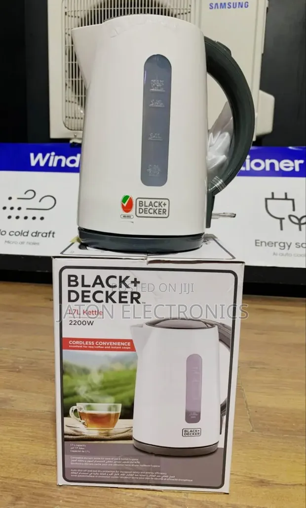 Black & Decker 1.7L Water Kettle - 1