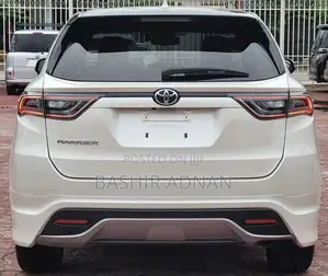 Toyota Harrier 2.0 2016 Pearl - Haijasajiliwa