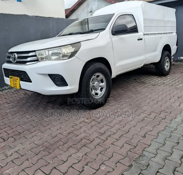 Toyota Hilux Vigo 2010 Double Cabin - 1