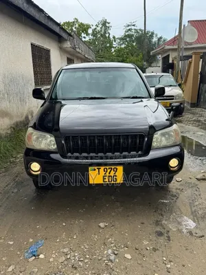 Toyota Kluger 2006 Nyeusi