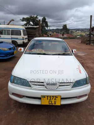 Toyota Carina Ti 1999 White